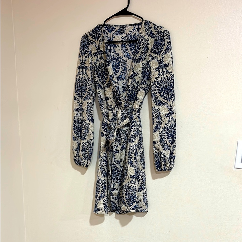SHEIN Blue and White Long Sleeve Sheath Dress